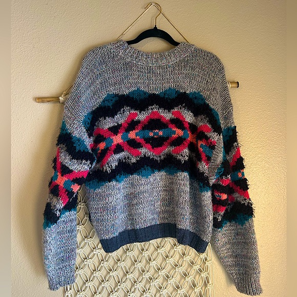 Free People I Heart You Sweater Size Large - Picture 2 of 5